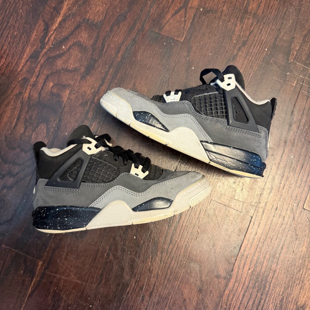 Jordan 4 Retro Fear Pack Kids Cool Grey Black FV4537-002 Size 12C